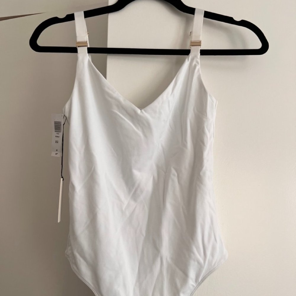 Aritzia Babaton Scala Cami Bodysuit